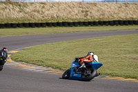 anglesey-no-limits-trackday;anglesey-photographs;anglesey-trackday-photographs;enduro-digital-images;event-digital-images;eventdigitalimages;no-limits-trackdays;peter-wileman-photography;racing-digital-images;trac-mon;trackday-digital-images;trackday-photos;ty-croes